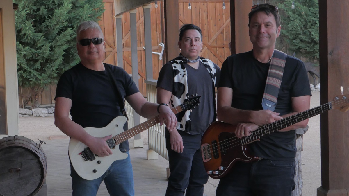 21BLACK LIVE at Main Street Bar