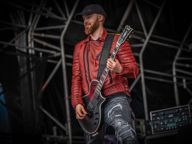 Dan Baker   Jordan Red At Steelhouse Festival 02