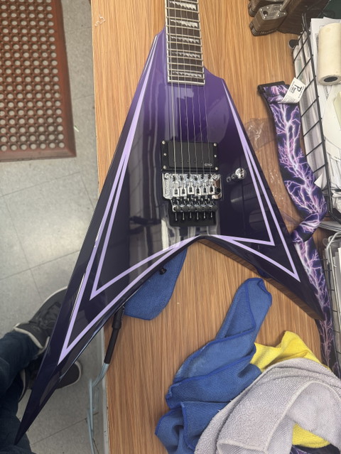 Alexi Laiho Signatures
