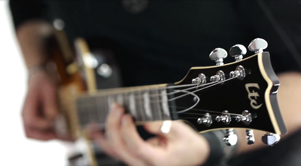 EC-401VF DMZ Demo with Simone Fiorletta - The ESP Guitar Company