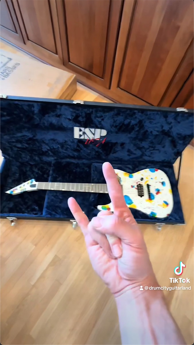 Mick Thomson (Slipknot) Gets an ESP USA from Drum City Guitarland The ESP Guitar Company
