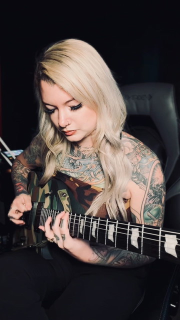 Ashley-LOG “Vomit Riff”EC1000