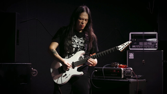 Jongha Jeong on the LTD Deluxe MV-1000