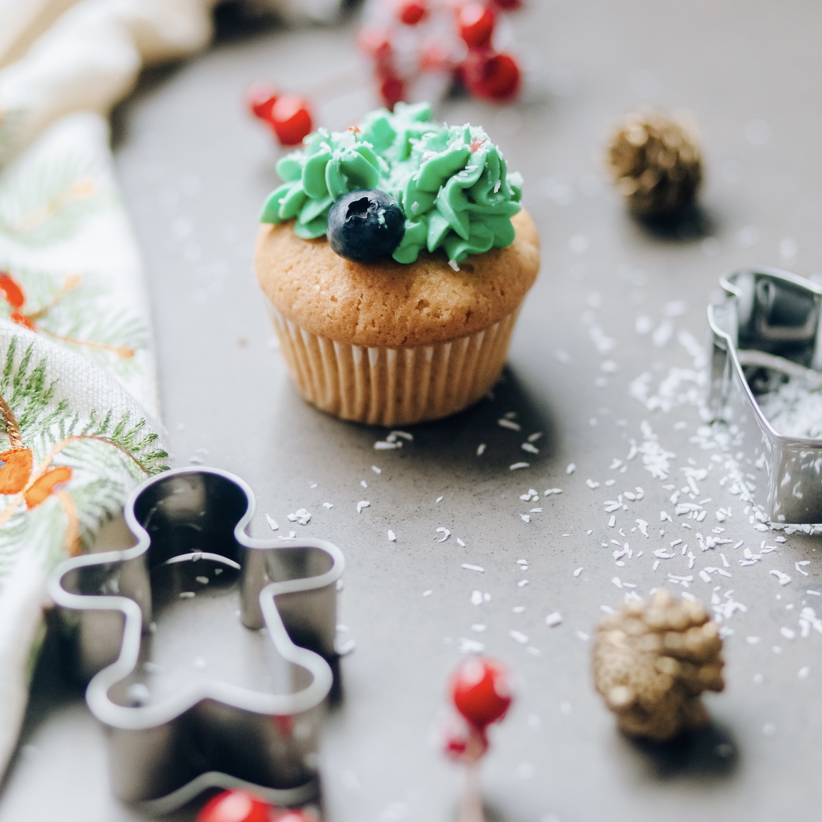 A Blueberry Muffin Christmas: A Short Story by Evelyn Cormier