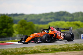 News Flash: Linus Lundqvist Dominates Race 1 at Mid-Ohio