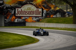 NEWS FLASH: Simpson Back to Winning Ways in Race 2 at Road America