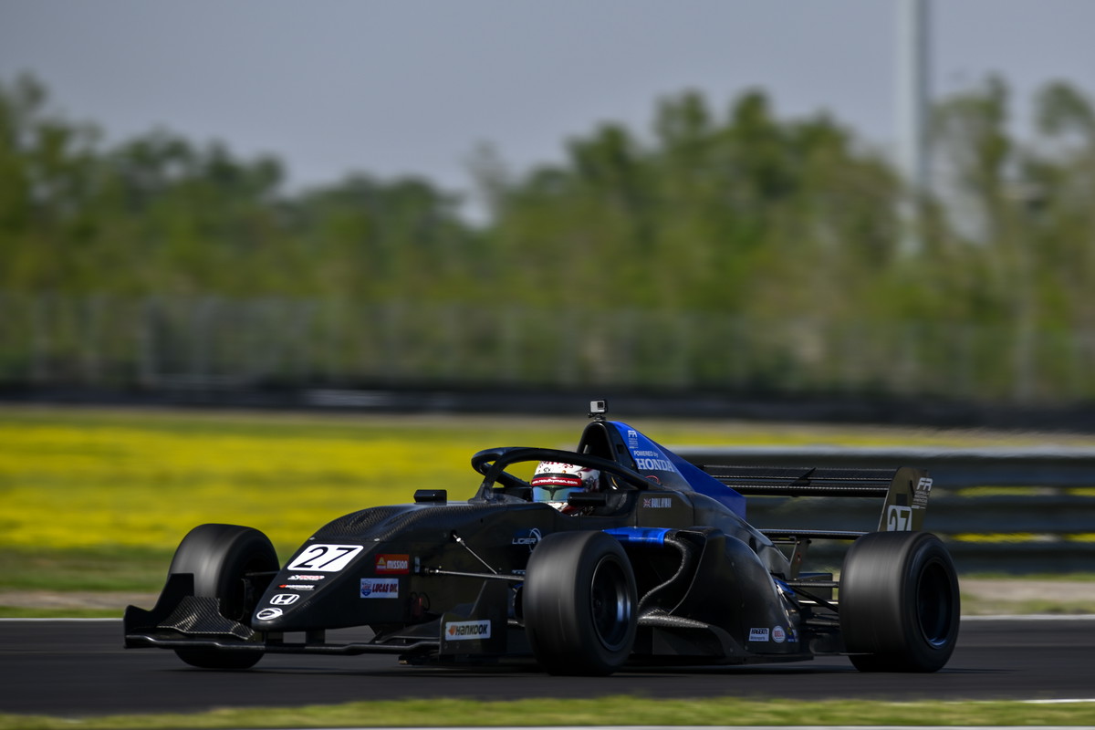 Raoul Hyman Secures FR Americas Pole at NOLA Motorsports Park