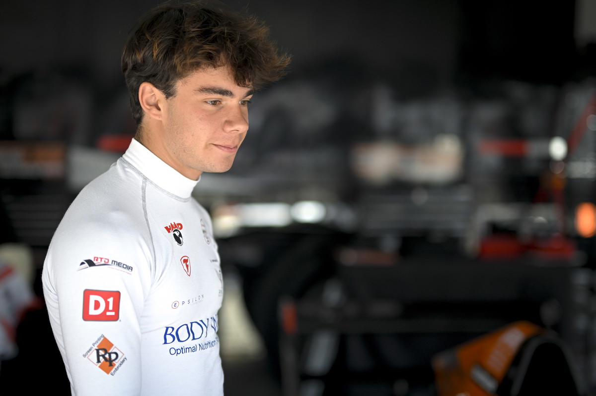 Evagoras Papasavvas Takes FR Americas Pole at Road America