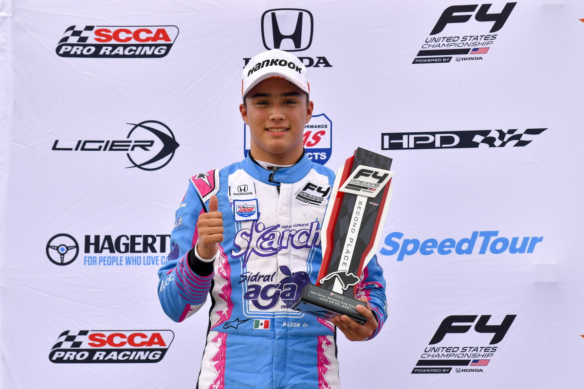 2021 F4 U.S. Champion Noel León Earns First F2 Win