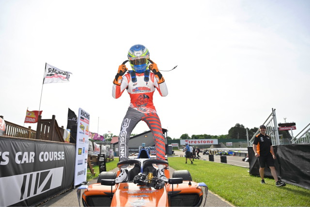 Kekai Hauanio Scores First FR Americas Win at Mid-Ohio