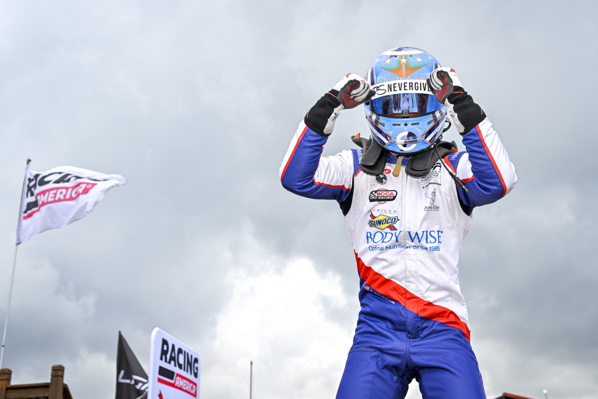 Evagoras Papasavvas Wins at Home in FR Americas at Mid-Ohio