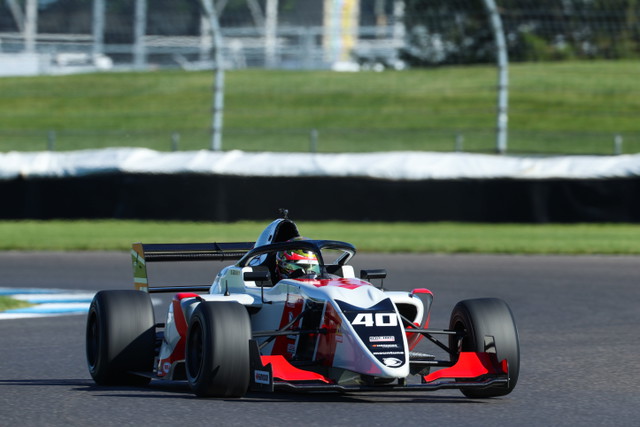 Brady Golan Takes Pole in FR Americas at IMS