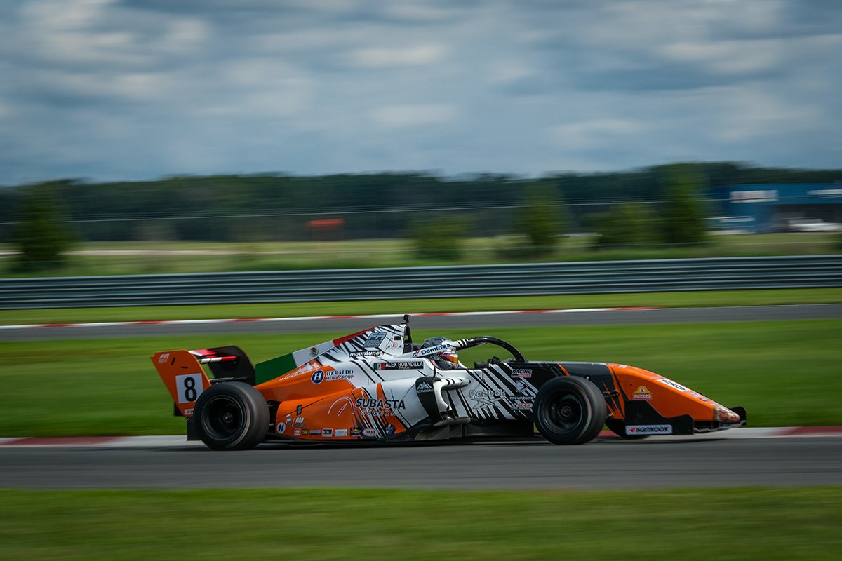 Crosslink Motorsports Heads North of the ﻿ Border to Canadian Tire Motorsport Park