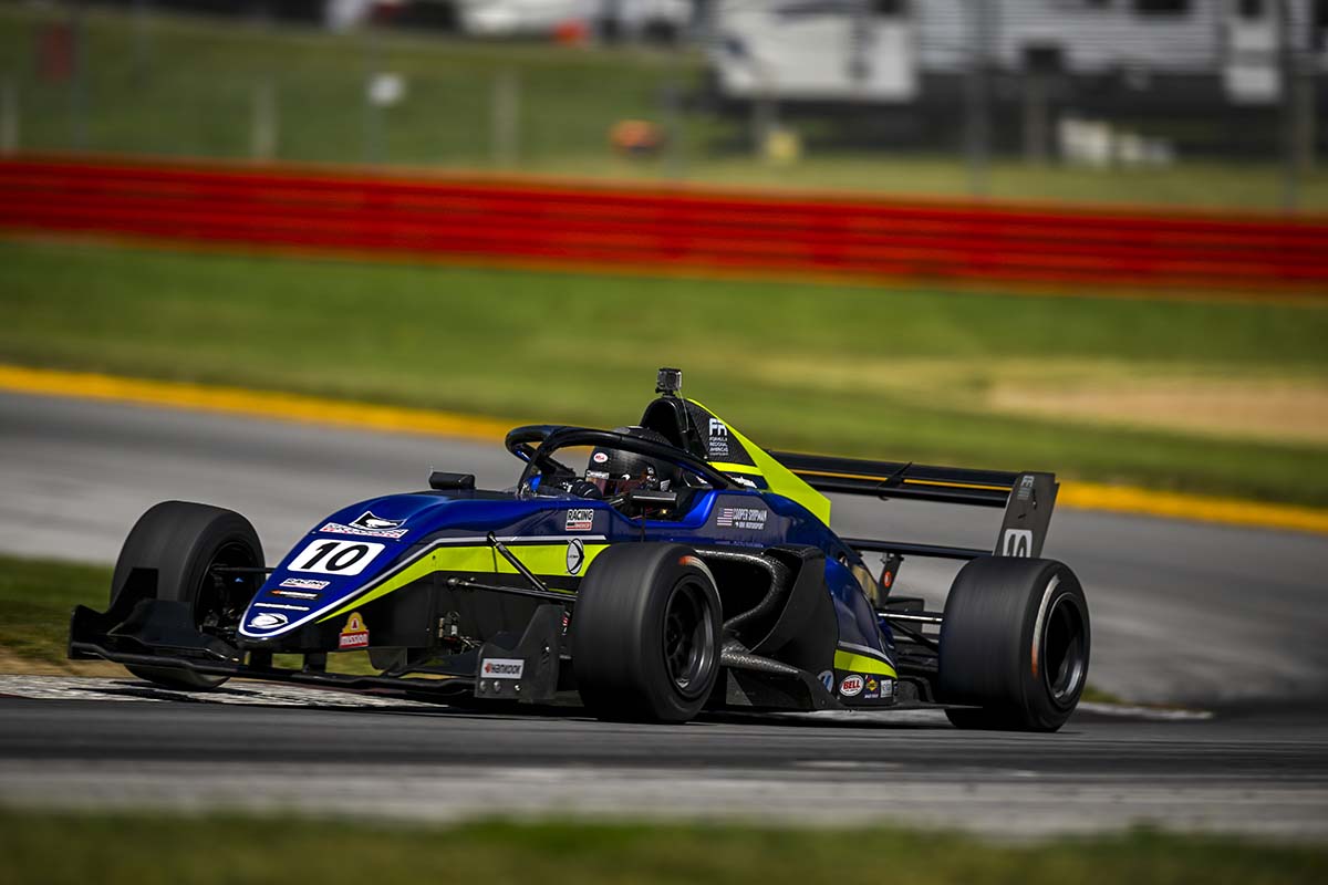 Kiwi Motorsport Heads to CTMP for Labour Day Weekend