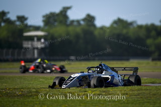 Gb Nola 260411 07433