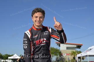 Gb Nola 260411 06212