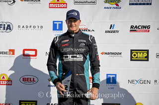 Gb Nola 260411 06272