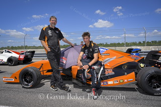  Gb Nola 260411 09389