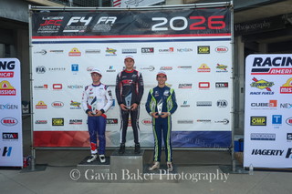 Clark 26 Fr 06 Indianapolis Race1 104