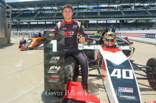 Clark 26 Fr 06 Indianapolis Race1 112