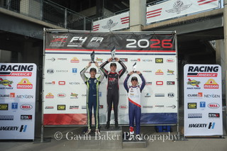 Clark 26 Fr 06 Indianapolis Race 2 55