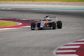 Blanco Claims Pole in Tricky CoTA Qualifying