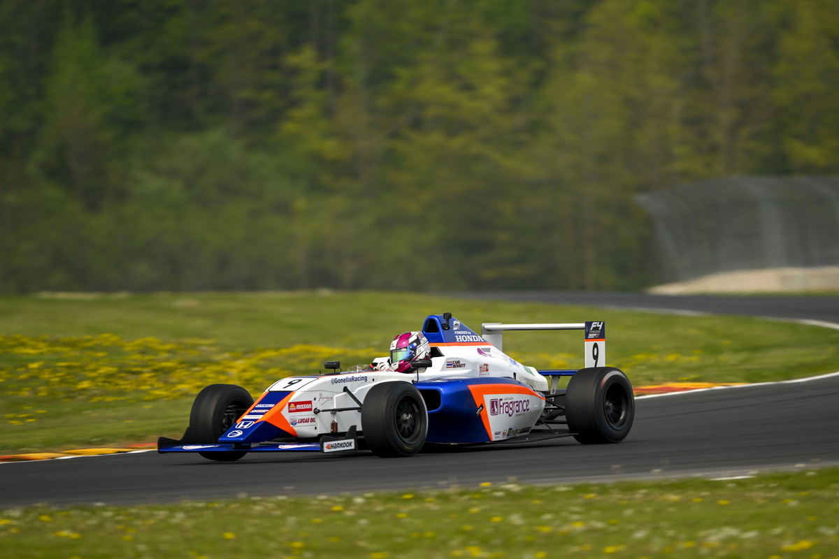 Carl Bennett Tops the Practice Chart at Road America