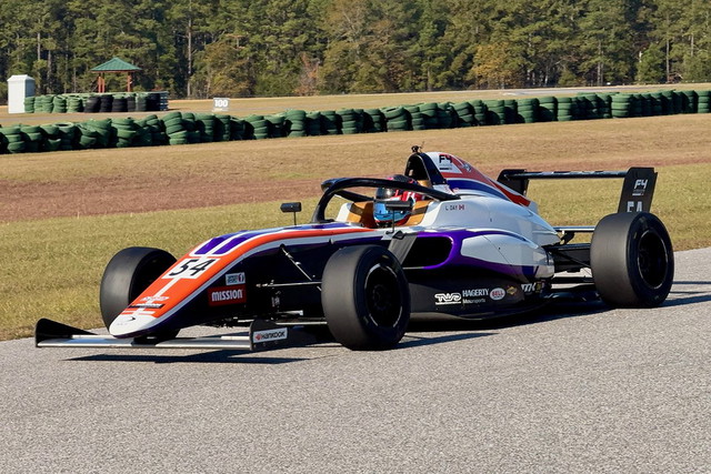 Luca Day Joins Momentum Motorsports ﻿for 2026 F4 U.S. Championship Program