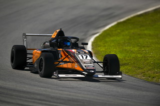 Clemente Huerta Scores Important Points at the F4 U.S. Mid-Ohio Round