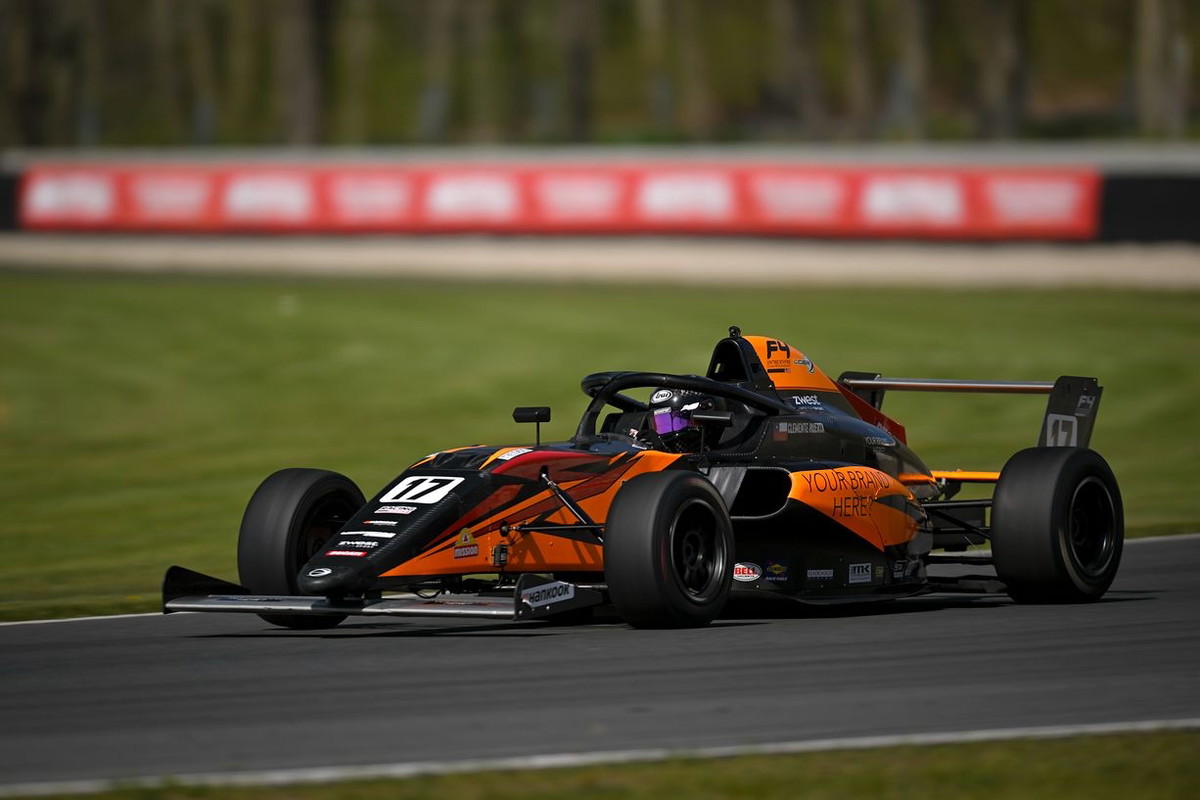 Clemente Huerta With New Car and Team Aims to Return to the Podium in New Jersey