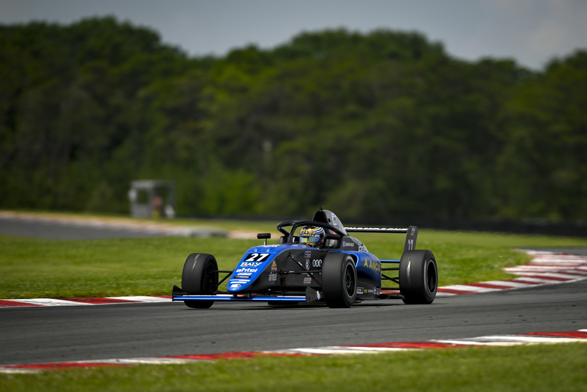 Gastón Irazú Tops F4 U.S. Qualifying at NJMP