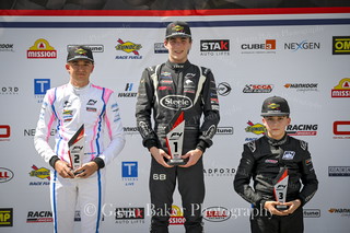 Gb Nola 260411 10514