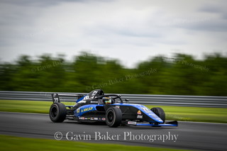 Gb Njmp 260802 17195