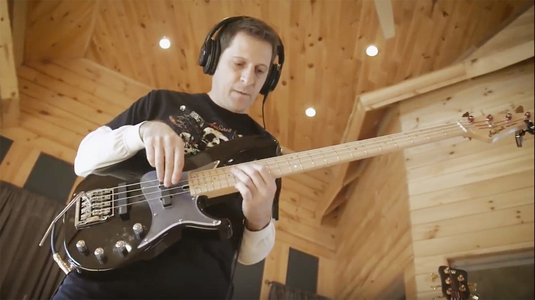 GHS Strings Artist Brad Russell Featured on GHS Strings