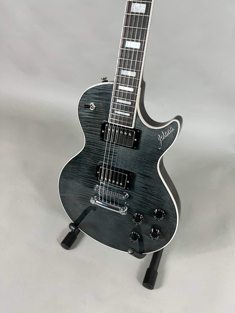 Diamant II Standard – Black Stain Gloss