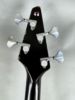 Star X Bass – Metallic Black