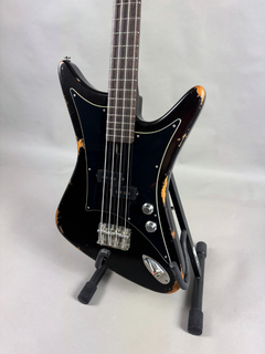 Star X Bass – Metallic Black
