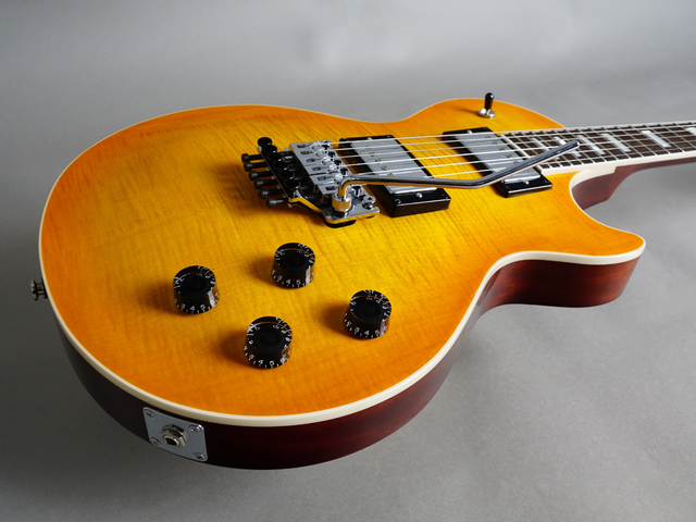 Diamant II FR – Honey Burst finish