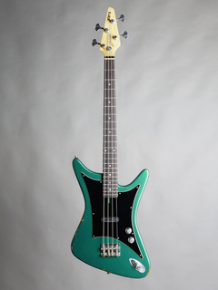 Jolana Dos Hombres bass