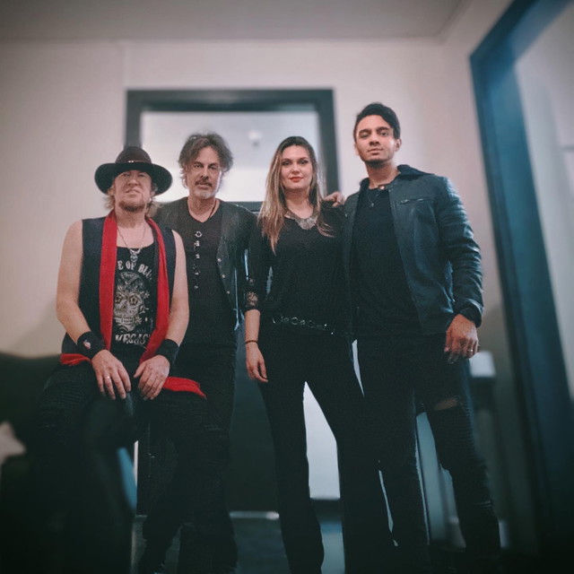 Smith/Kotzen - Santiago, CHILE -  Teatro Coliseo