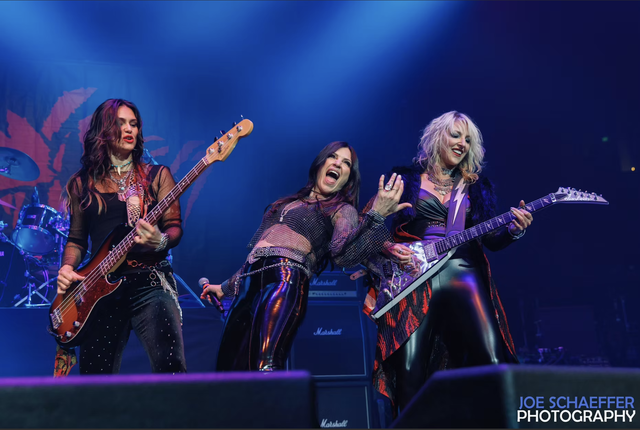 Vixen - Hollywood Casino at Penn National Race Course - Grantsville, PA