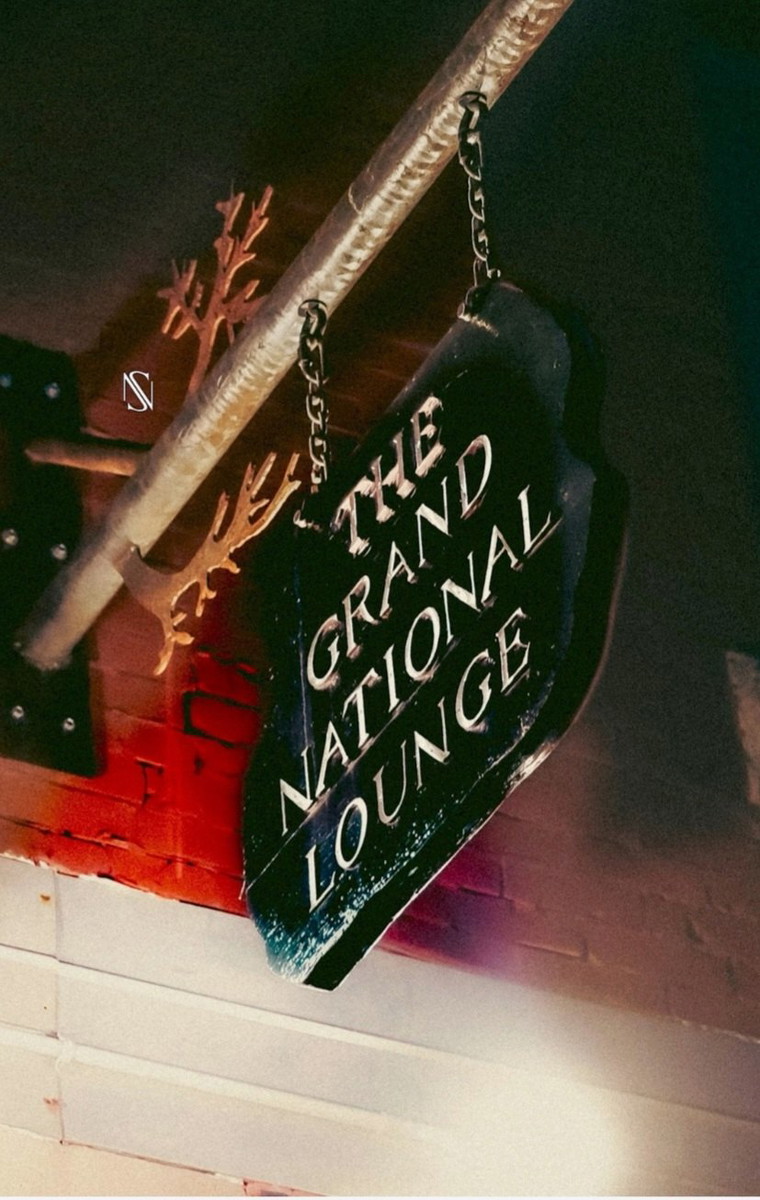 The Grand National Lounge - Kirk Tatnall Band featuring Gordon Kirchoff (bass) and Tony Wagner (drums)