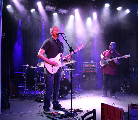 Kirk Tatnall Band w/vocals