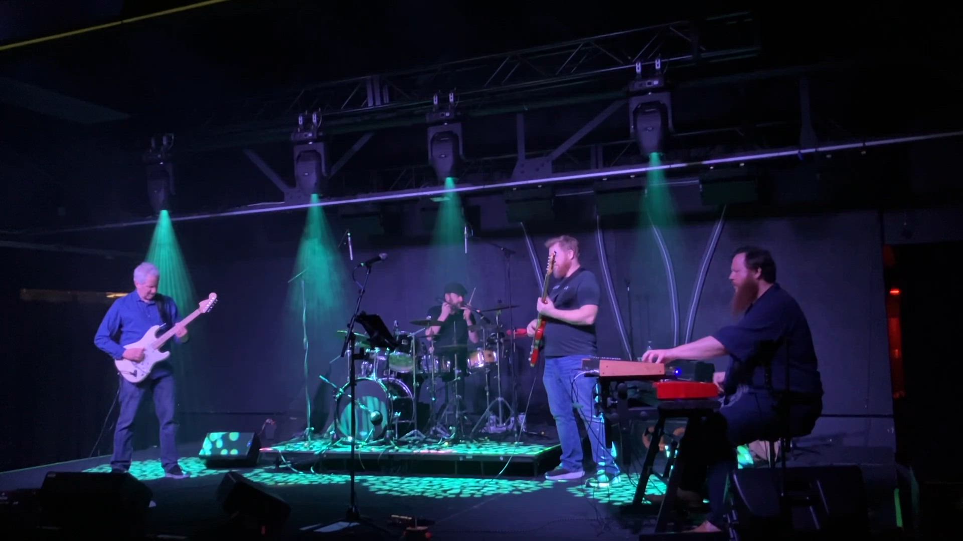 Geniok Comes Alive! - Vivarium 2025-05-09 (Alpha Transit)