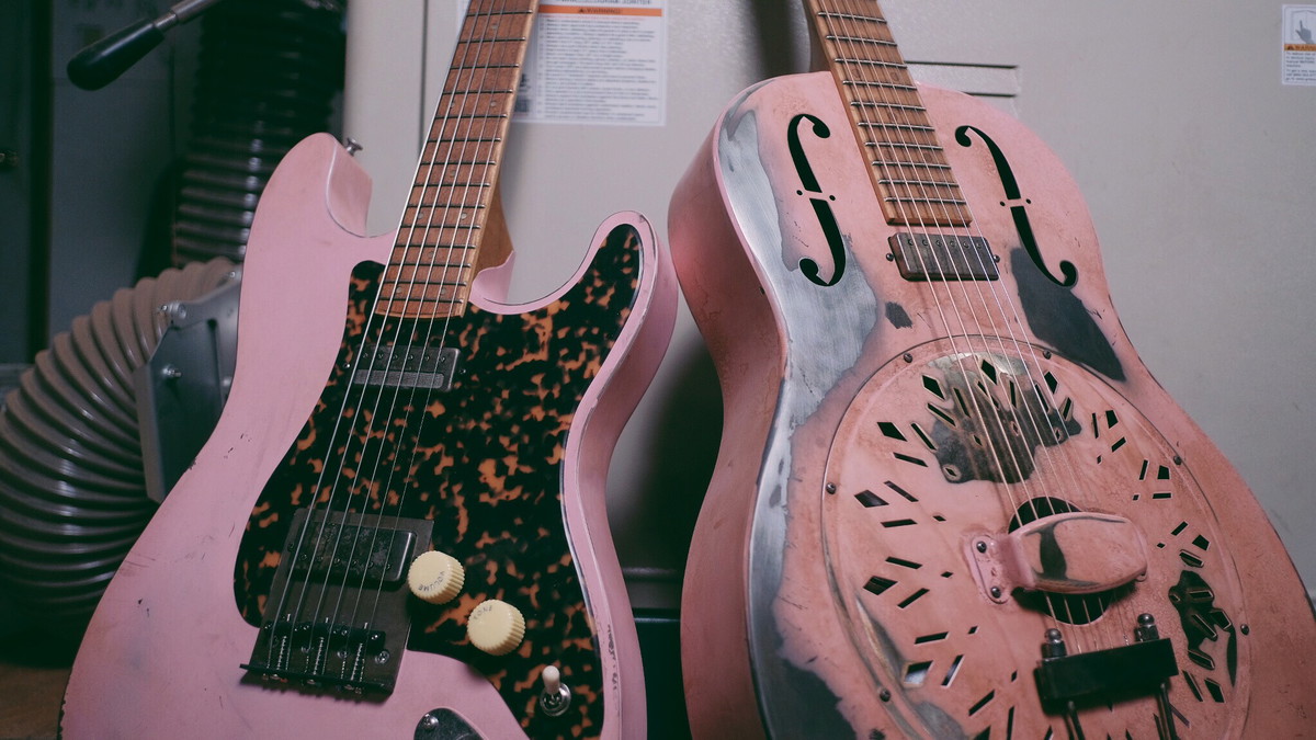 Carousel Pink Guitars