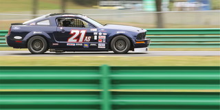 Eaton Wins Messy American Sedan Race; Earns Third Championship