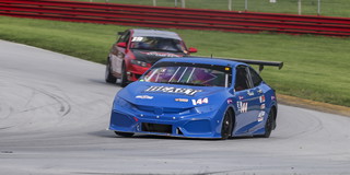 Teamwork Fuels Neighborly Sunday at Mid-Ohio Hoosier Super Tour with Fun and Trophies