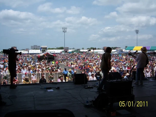 2b2d5f4d De4a 445b B007 7b0d6afb931b