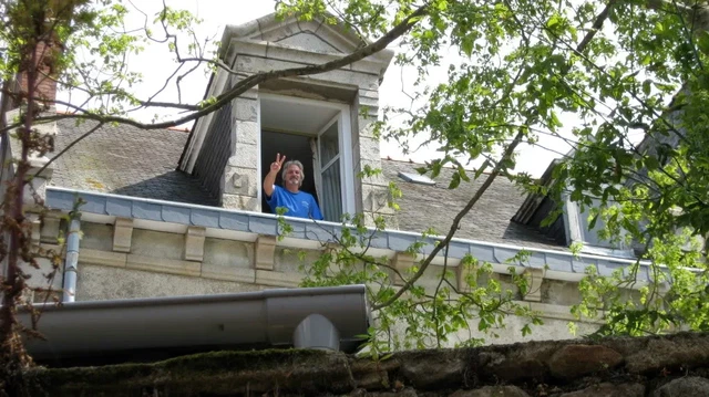 61504118 2470 46a0 B19f 17bd47a1a479