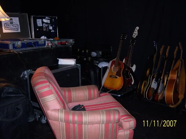 E1b31704 E3ef 4171 83cf 35a7ba4945cb